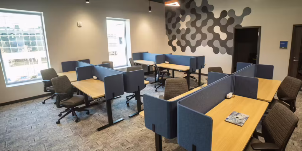 cubical type setting for use in training or work stations